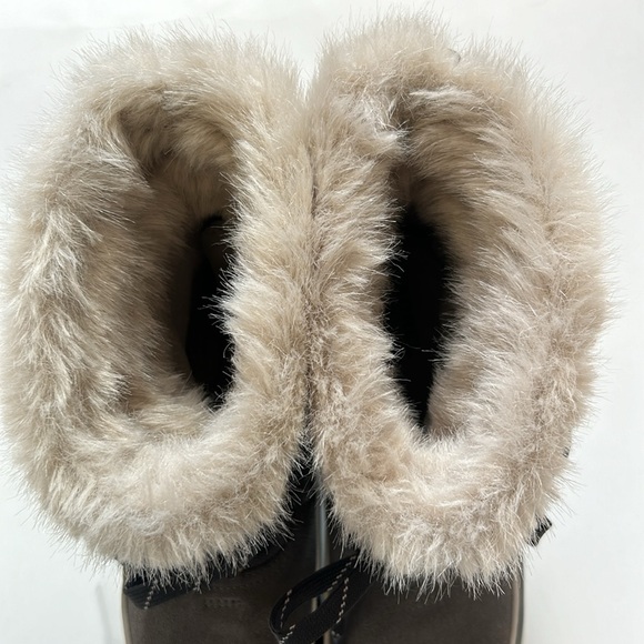 SOREL Trivoli lll Women’s Suede Waterproof Winter Boots in Quarry/Cloud Gray 6 - Picture 9 of 17